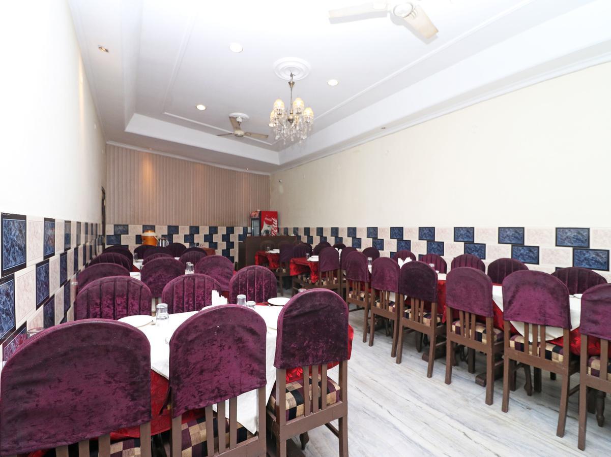 Oyo 11526 Hotel Apollo Агра Экстерьер фото