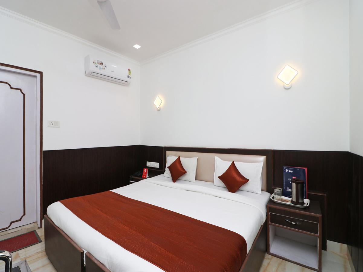 Oyo 11526 Hotel Apollo Агра Экстерьер фото
