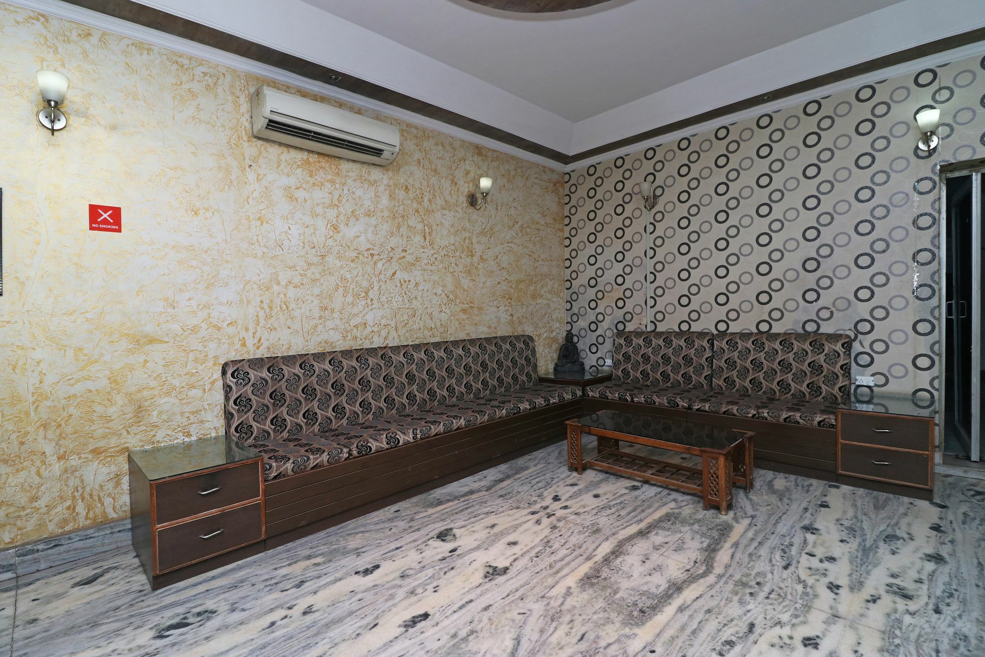 Oyo 11526 Hotel Apollo Агра Экстерьер фото